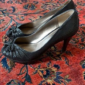 Mods Spana platform heels sz 9.5